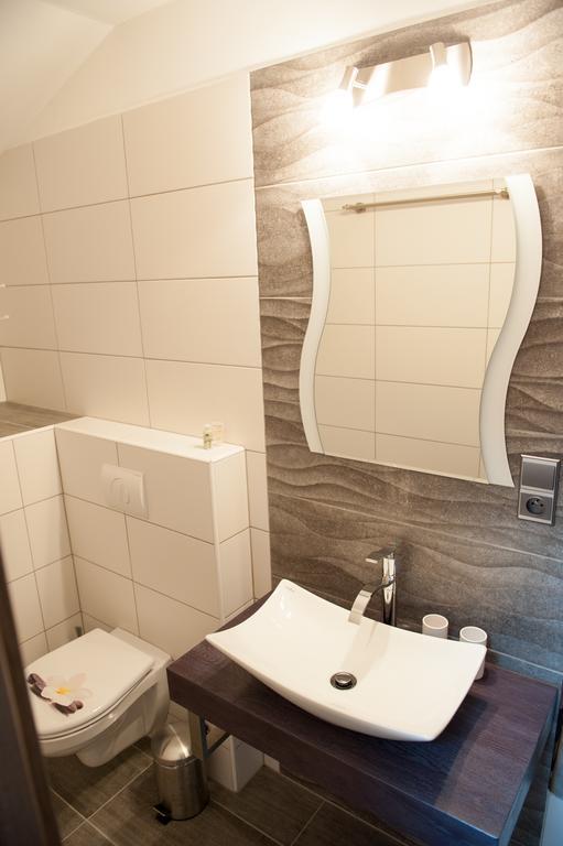 Appartement Luxusni Apartman Nmnm Mezonet à Nove Mesto na Morave Extérieur photo